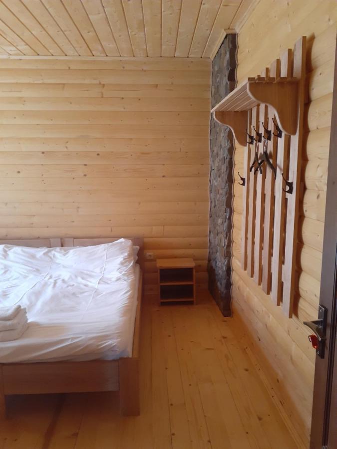 Біла хата Apartment Iltsi Екстериор снимка