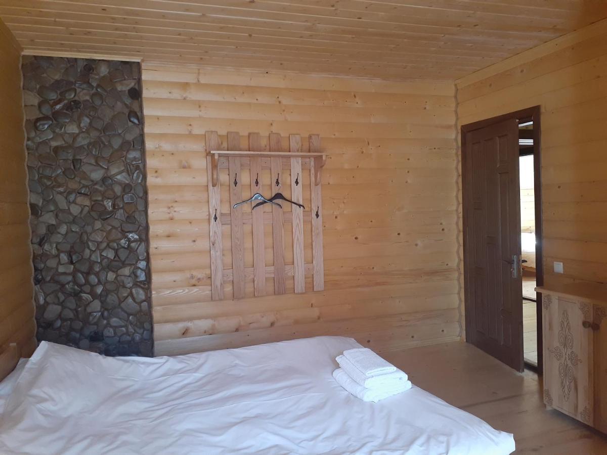 Біла хата Apartment Iltsi Екстериор снимка