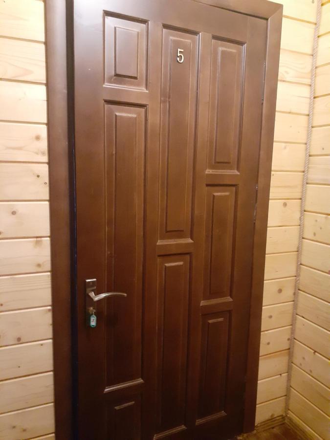 Біла хата Apartment Iltsi Екстериор снимка