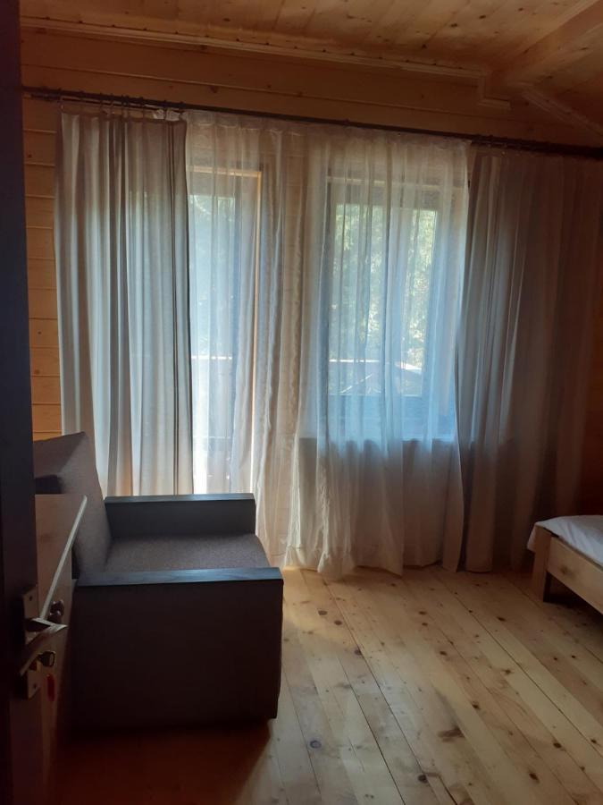 Біла хата Apartment Iltsi Екстериор снимка