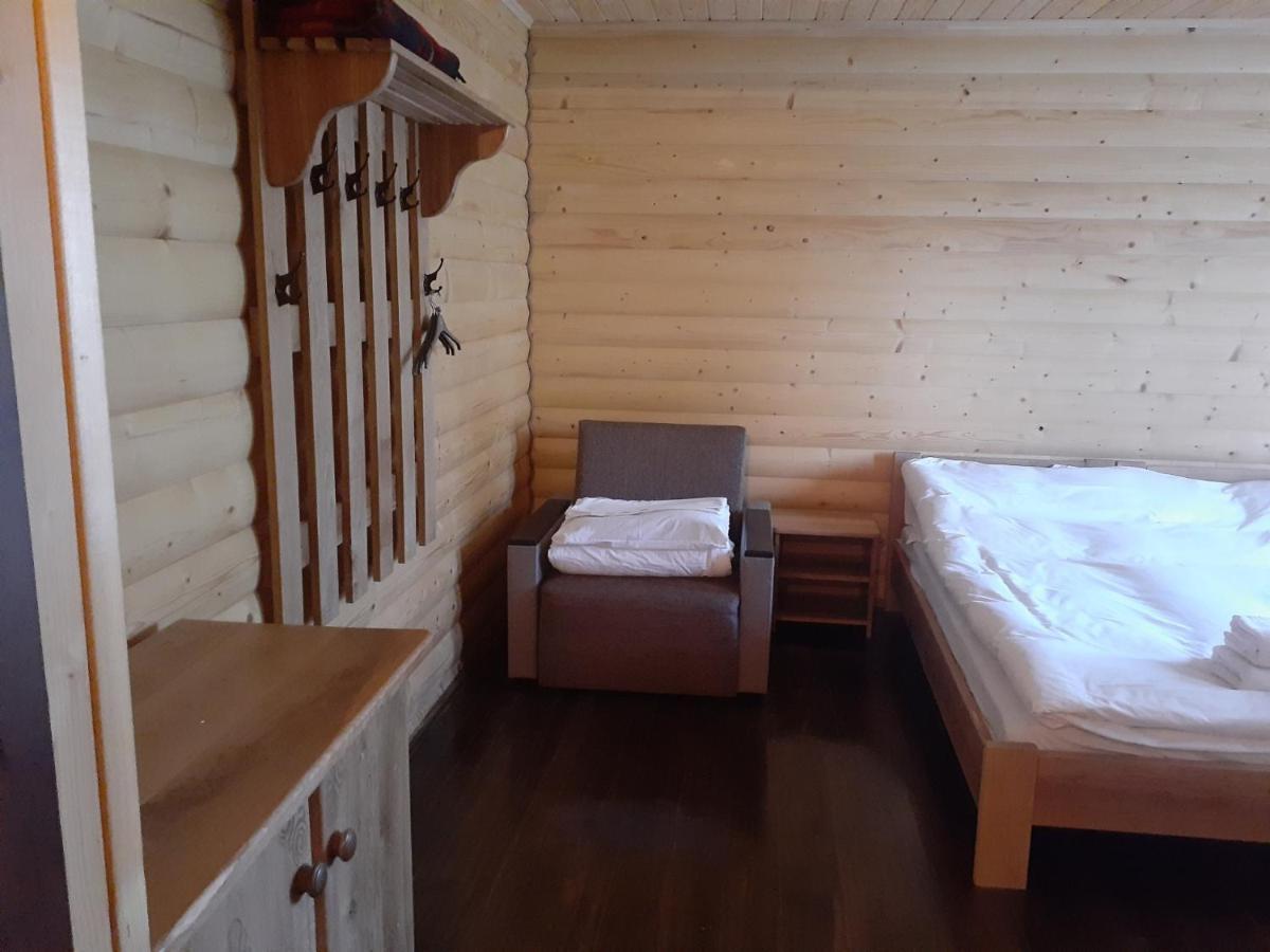 Біла хата Apartment Iltsi Екстериор снимка