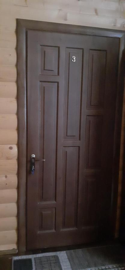 Біла хата Apartment Iltsi Екстериор снимка